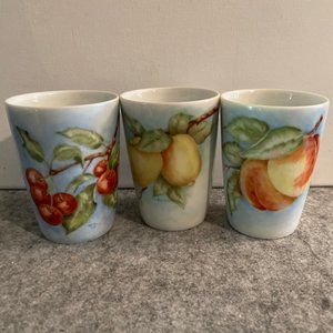 3 Vintage Hand painted Juice Glasses with pics of Fruit Signed Bond 77 #677